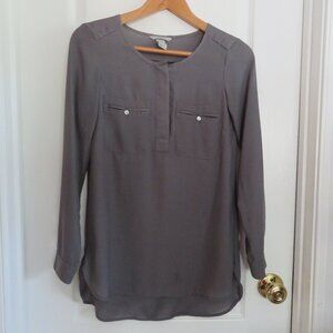 H&M Blouse sz XS